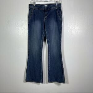 Calvin Klein Jeans, Y2K Low Rise Flare. Size 4. In excellent condition!